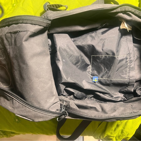 Fjallraven Kanken backpack - Picture 2 of 2